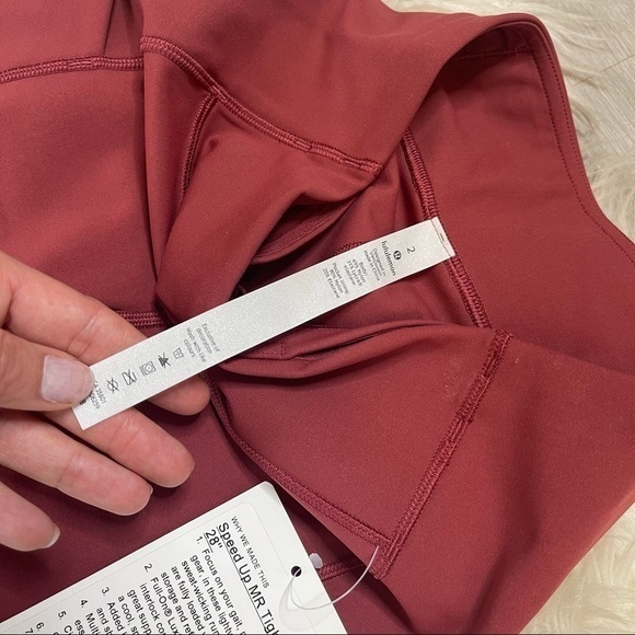 Lululemon Speed Up Tight 28" Chianti‎ - Picture 11 of 11